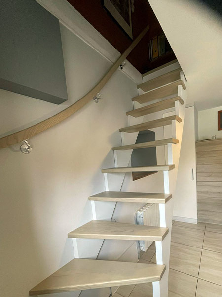 Escalier à l'anglaise en bois