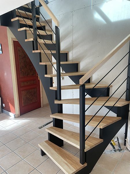 Escalier à l'anglaise en bois