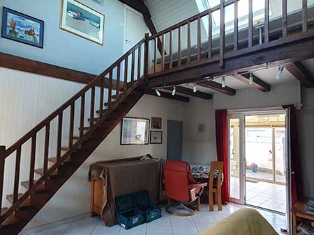 Escalier et étage avant les travaux