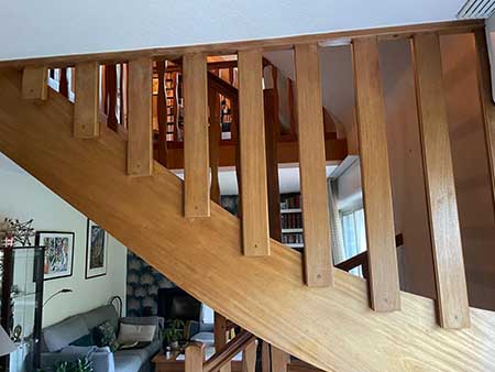 Garde-corps en bois avant les travaux