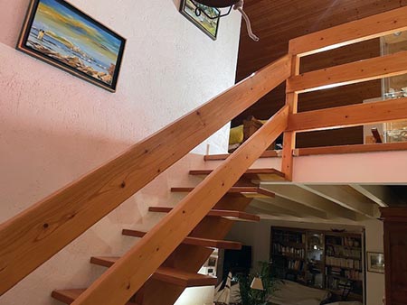 Garde-corps en bois avant les travaux