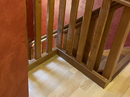 Escalier en bois avant les travaux