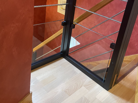 Escalier en bois après les travaux