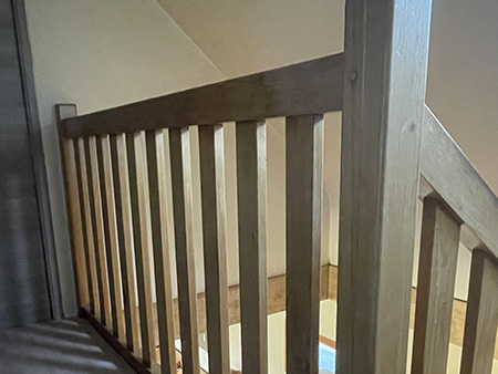 Escalier en bois avant les travaux