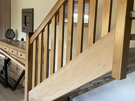 Escalier en bois avant les travaux